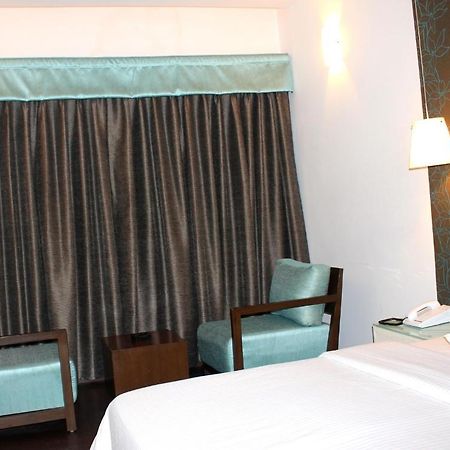Hotel Saiprakash Хайдарабад Номер фото