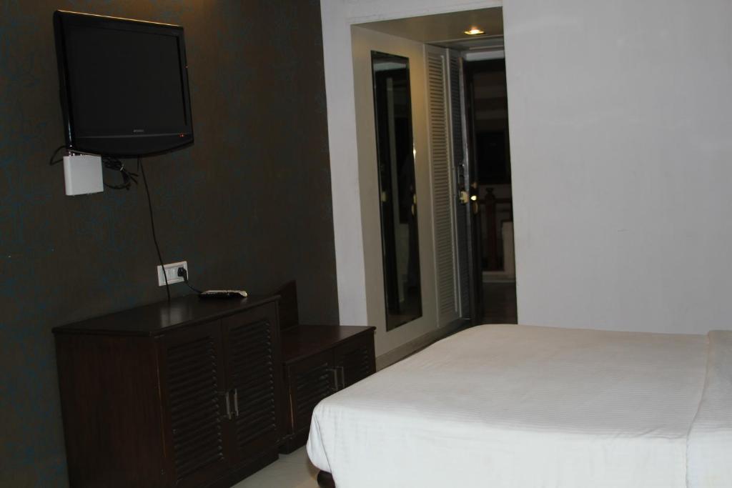 Hotel Saiprakash Хайдарабад Номер фото